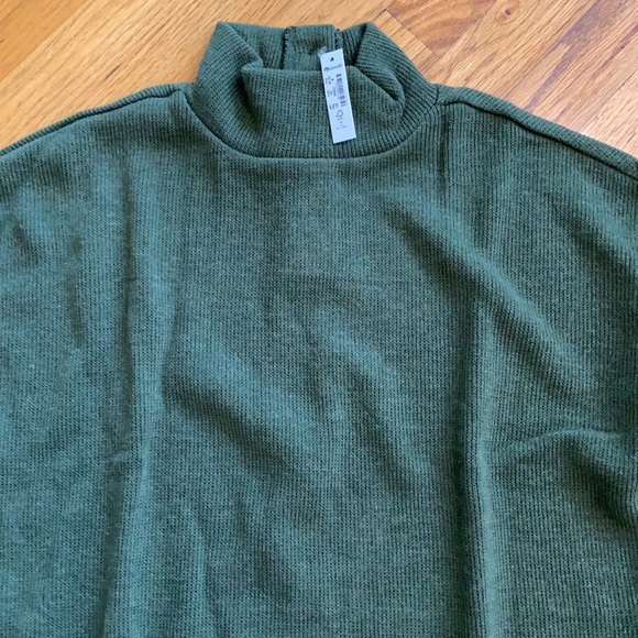 NWOT Madewell Mockneck Button-back Top - Picture 8 of 12